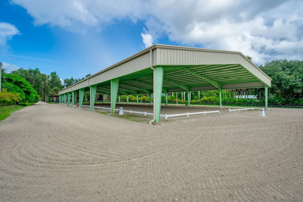 B&acirc;timents agricoles &agrave; structure m&eacute;tallique