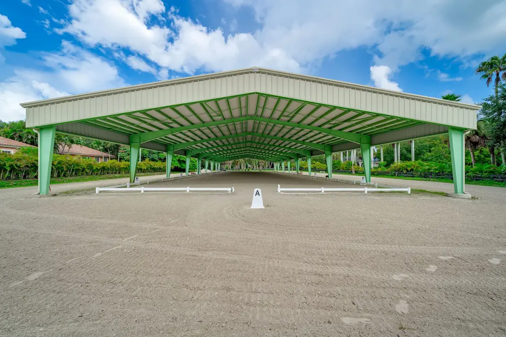 B&acirc;timents agricoles &agrave; structure m&eacute;tallique