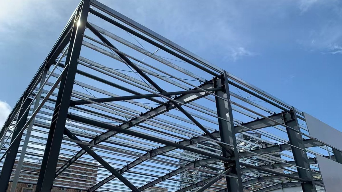 What is a Steel Structure Warehouse?